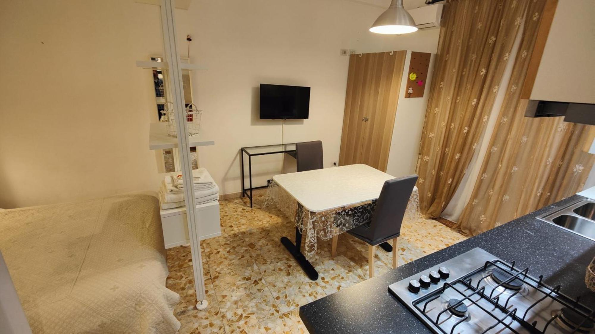 Sergio Tourist Rental Close Tiburtina Station ローマ エクステリア 写真